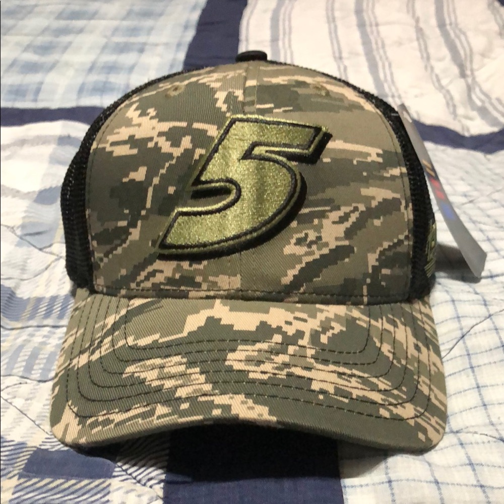 NASCAR | Camouflage Trucker Hat | Kyle Larson #5